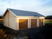 Bertsch Holzbau-Triple Garage 700x1000 Pic 1