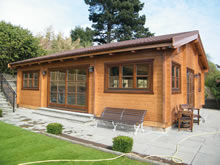 Bertsch Holzbau-Newcastle Cabin 800x1000 Pic 1