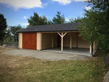 Bertsch Holzbau-Garage 600x400 with Carport 600x630 Pic 2