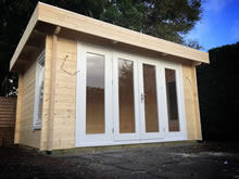 FPL9557 - Flat Roof Log Cabin 300x400